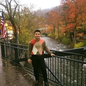 Meet your Posher, Geovany